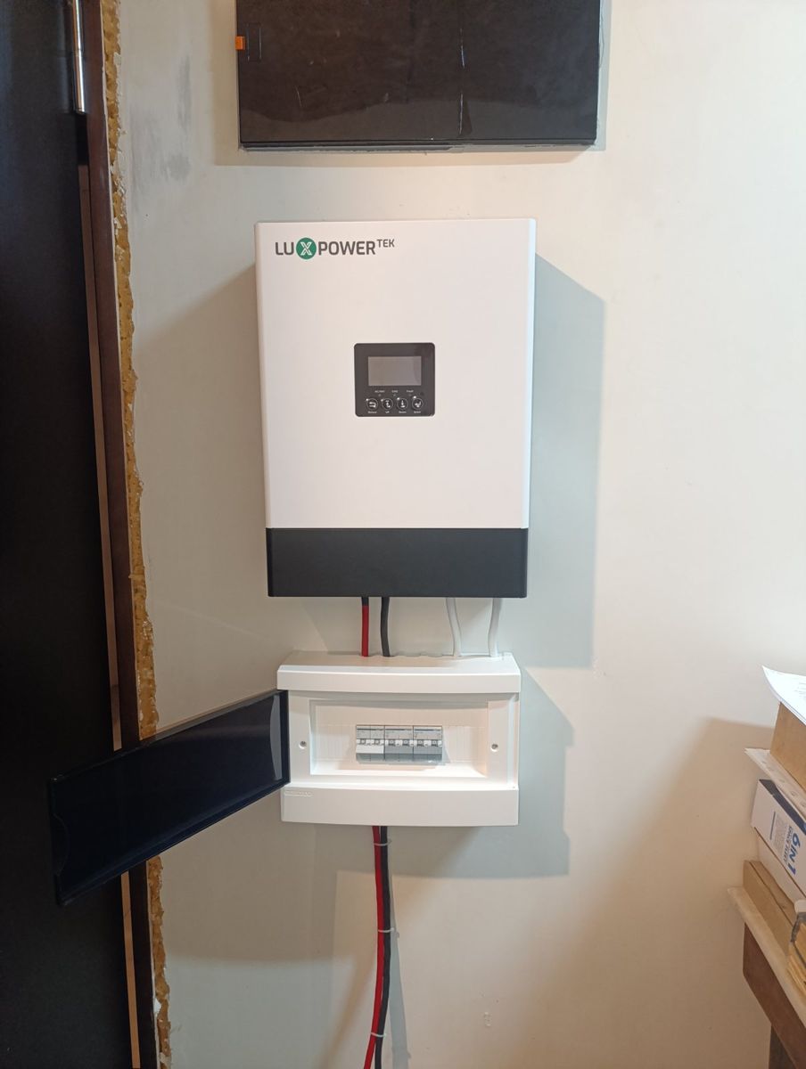 Гібридний інвертор LUXPOWER GETA 3.6К/24V, 24 В, 3600 Вт, 100 А (безперебійник, UPS, ДБЖ) — фото 3