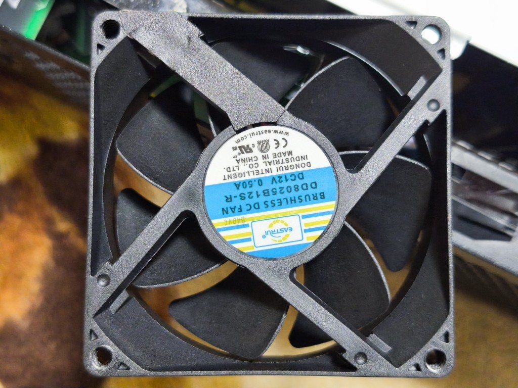 Гібридний інвертор Must PV18-4024 PRO II, 24 В, 100 А, 4000 Вт (безперебійник, UPS, ДБЖ) — фото 6