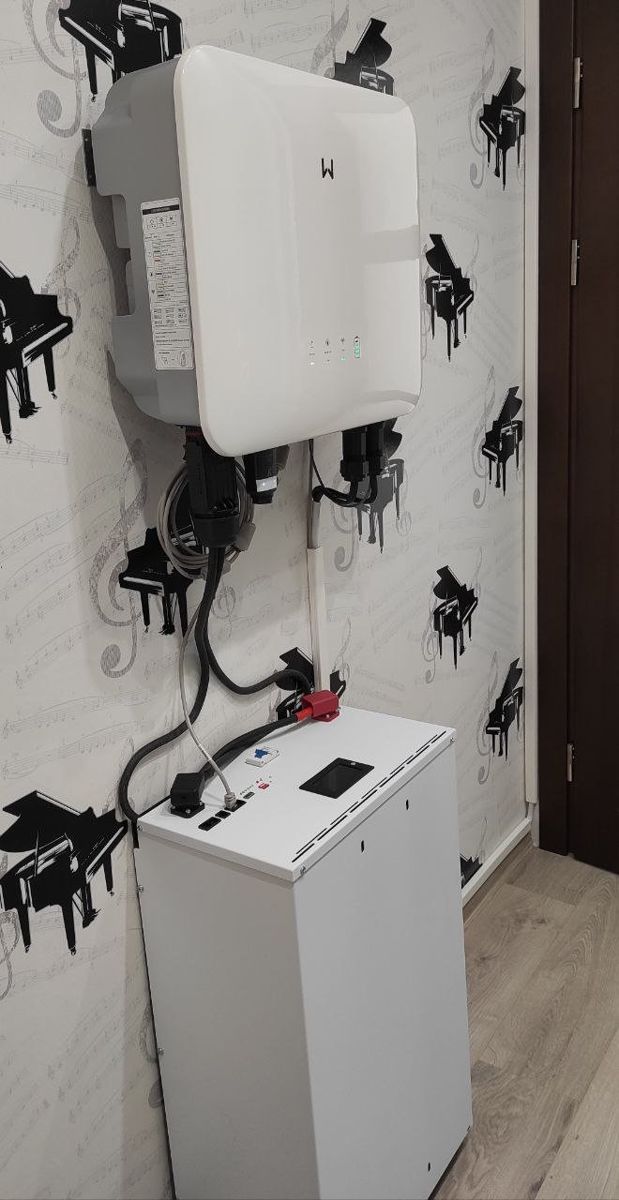 Гібридний інвертор GOODWE GW6000-ES-20, 48 В, 6000 Вт, 120 А (ES Series, Plug & Play, безшумний, безперебійник, UPS, ДБЖ) — фото 4