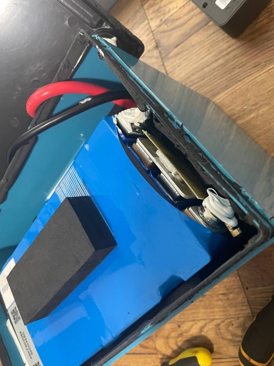 Акумулятор Dipower LiFePO4 12V/100AH (1280W*h), Smart BMS, Bluetooth APP (літій-залізо-фосфатний акумулятор для ДБЖ (UPS)) — фото 5