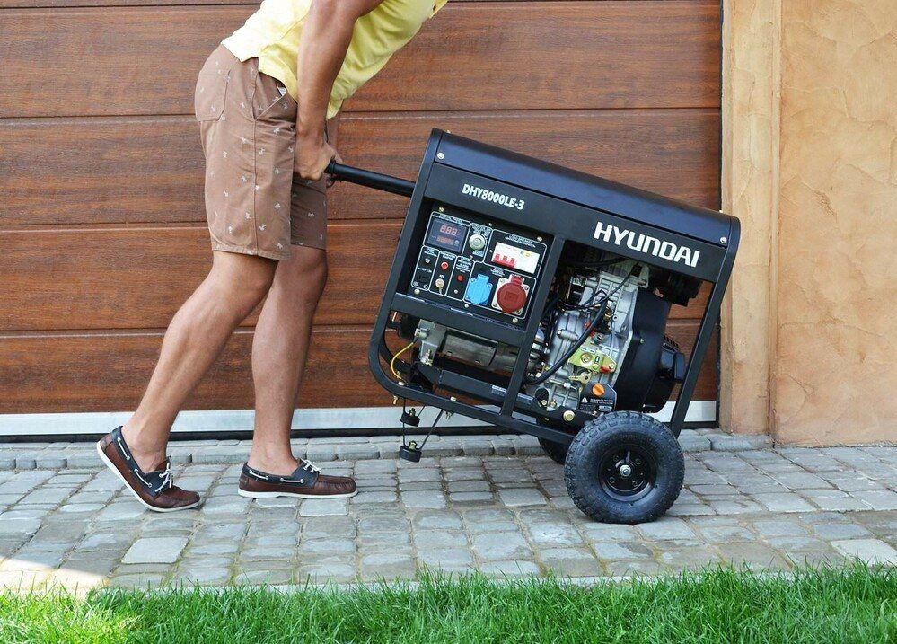 Дизельний генератор Hyundai DHY 8000LE-3 — фото 6